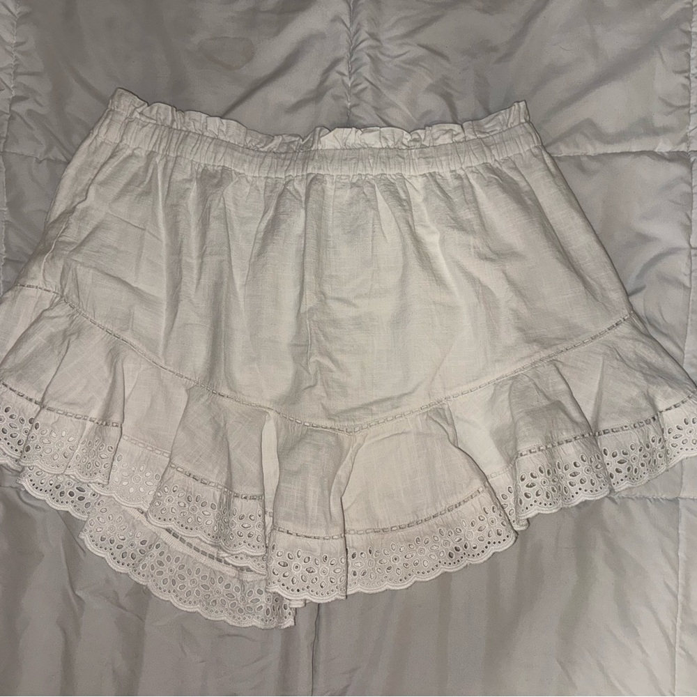 H&M White Lace-Trimmed Mini Skirt